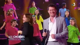 Miniature : Les 300 choeurs chantent Joe Dassin - Jonathan et Carla "siffler sur la colline"