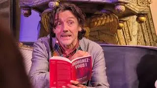 Miniature : Stanislas Nordey lit "Indignez-vous" de Stéphane Hessel 