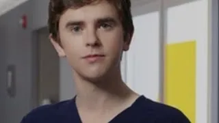 Miniature : Le Dr Shaun Murphy fait une crise de panique mais reussit à sauvé le docteur  #gooddoctor #saison6