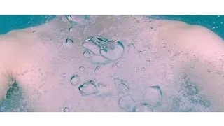 Miniature : UNDER WATER