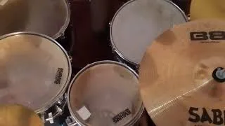 Miniature : comment apprendre un bite indépendant à la batterie (style gospel )