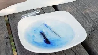 Miniature : Comment nettoyer sa plume et son stylo Jacques Herbin ?