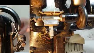 Miniature : Machine à coudre Junker & Ruh   Mécanisme de débrayage automatique de la bobineuse