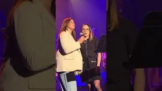 Miniature : Je monte sur scène avec Chimene  Badi  #chimenebadi #jeviensdusud #concert #live 