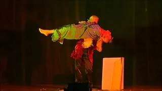 Miniature : Clint magic et Regine, levitation