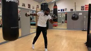 Miniature : Cours de boxe débutant 7:crochet académique /crochet large /crochet volant