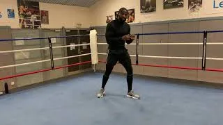 Miniature : Cours de boxe débutant 6: Déplacement avant/arrière/latéral