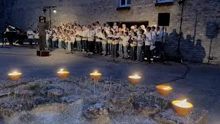 Miniature : La tendresse, Bourvil - Concert pour la Paix, Cluny. Frank Woeste, piano & Gabriel Mattei, choeur.