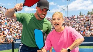 Miniature : J'EXPLOSE SHERBATOV au PICKLEBALL (Il est furieux)