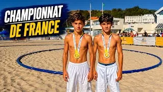 Miniature : GROSSE COMPÉTITION DE LUTTE SUR SABLE