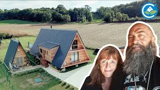 Miniature : Une maison en A auto-construite pour passer une retraite tranquille