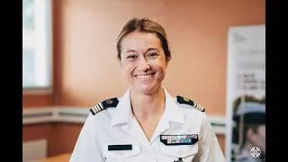 Miniature : Témoignage - CRP Anne Sophie, experte juridique à la DRH du corps des commissaires des armées