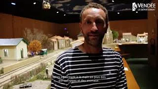 Miniature : Vendée Miniature fait revivre un village du Bocage vendéen du début du XXe siècle.