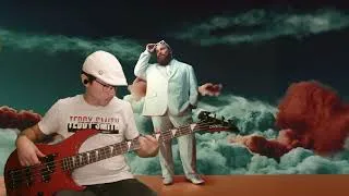 Miniature : Teddy Swims - Bad Dreams (bass cover)