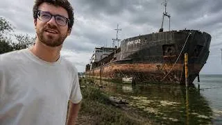 Miniature : On explore un bateau RUSSE abandonné ! ( Urbex )