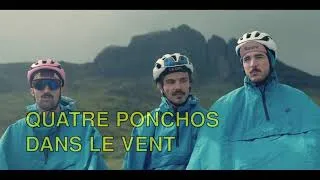 Miniature : Quatre ponchos dans le vent