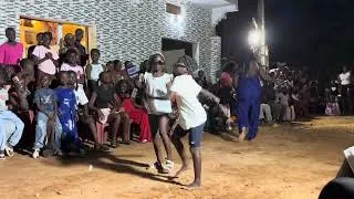 Miniature : Sabar bou nex ak bamba faye