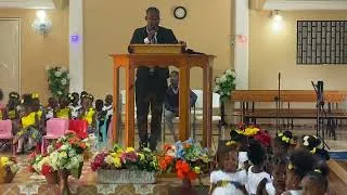 Miniature : Discours du Directeur pédagogique de l'École Maranatha de Bohoc Wendy Lucien