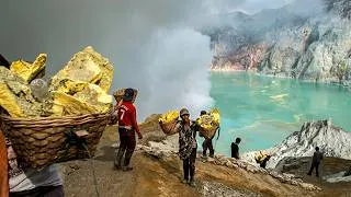 Miniature : Indonesia: Slaves of the Volcano | Deadliest Journeys