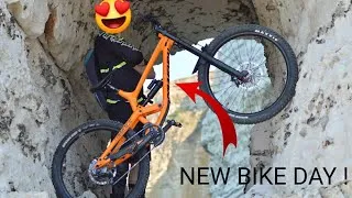 Miniature : NOUVEAU BIKE POUR SANDY // BIKE CHECK // EXPLICATION