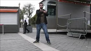 Miniature : Jip'iz - Confiné (parodie de "Déchiré" de la comédie musicale Notre-dame de Paris)
