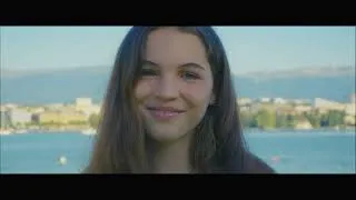 Miniature : EMMA  - SOURIRE - CLIP OFFICIEL
