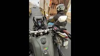 Miniature : Tek tank sama mbok borom moto 