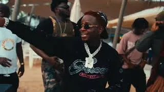 Miniature : DOUPI PAPILLON feat DIDI B - En STRING (CLIP OFFICIEL)