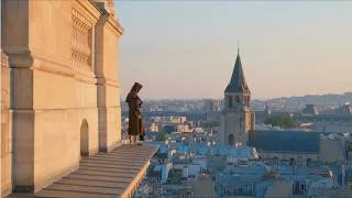 Miniature : UN MOINE SUR UN TOIT ( Ovni cinématographique )