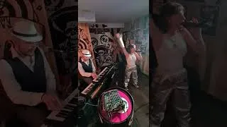 Miniature : DUO DIXIT PREMIER LIVE