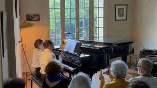 Miniature : JOHANNES BRAHMS / DANSE HONGROISE NO. 1 / DUO MOUSEÎON