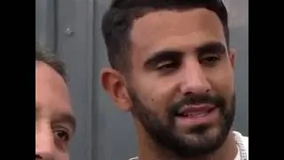 Miniature : Le footballeur Ryad Mahrez a reçu la médaille de la ville de Sarcelles après sa victoire à la CAN av