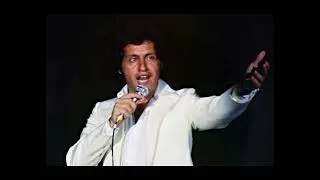 Miniature : L'équipe à Jojo   -   Joe Dassin   -   Paroles lyrics