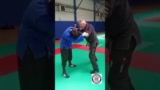 Miniature : Venez découvrir un des derniers entraînements de Système de défense avec Eddy Ros..