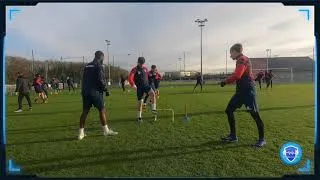 Miniature : 🏁  ⚽  Soccer Warmup | Warmup mobility with ball