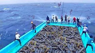 Miniature : Les 10 métiers les plus dangereux au monde génèrent des millions par an