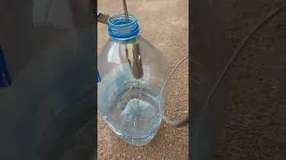 Miniature : Installation d'une sonde d'humidité (hygrométrique) dans une jardinière 2VFolium Universel