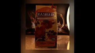 Miniature : Thé noir avec de l'orange, des framboises et de l'églantier