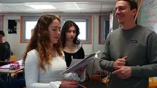 Miniature : PROJET HIP HOP AU COLLÈGE - 3L (Réalisation Marie-Louise, en stage au Brise Glace d'Annecy)