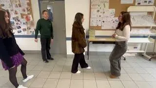 Miniature : SAYNETE EN ITALIEN - Elèves de 3èmeL - Cours de Mme Pandolfo