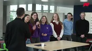 Miniature : Vie associative à l'ESCOM: s'engager, apprendre et grandir autrement !