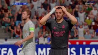 Miniature : Real M benz fifa21