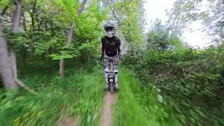 Miniature : Humain augmenté ou jouet pour hyper actif ?