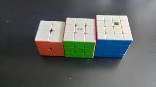 Miniature : combien de temps je prendrai pour faire 3 Rubik's cube