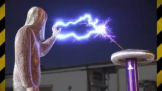 Miniature : J'AI 2.000.000V AU BOUT DES DOIGTS ! - Fabrication d'une Bobine Tesla musicale