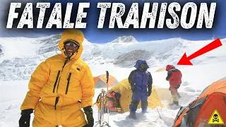 Miniature : K2 2022 : Les ALPINISTES qui ont VOLÉ l'OXYGÈNE de leur propre SHERPA