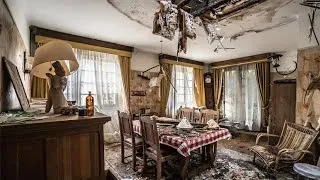 Miniature : Exploration d'une maison abandonnée post-apocalyptique – Un trésor oublié figé dans le temps