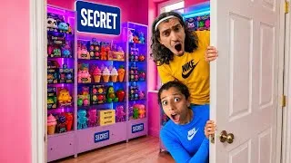 Miniature : ON A TROUVÉ UNE PIÈCE SECRÈTE DE SQUISHY & NEEDOH ULTRA RARES DANS MA MAISON ! 😱