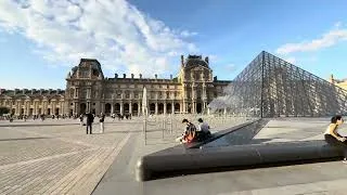 Miniature : Paris France 🇫🇷 - Parvis du Palais du Louvre 
