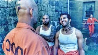 Miniature : Ils ne savaient pas que ce prisonnier tatouée sur la tête est le plus dangereux de la prison